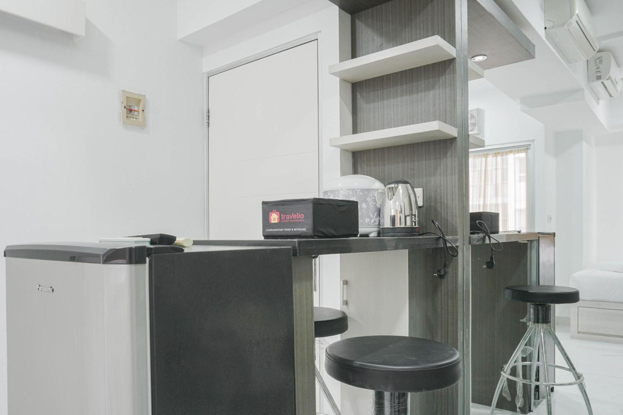 Comfort At Menteng Square By Travelio Apartemen *